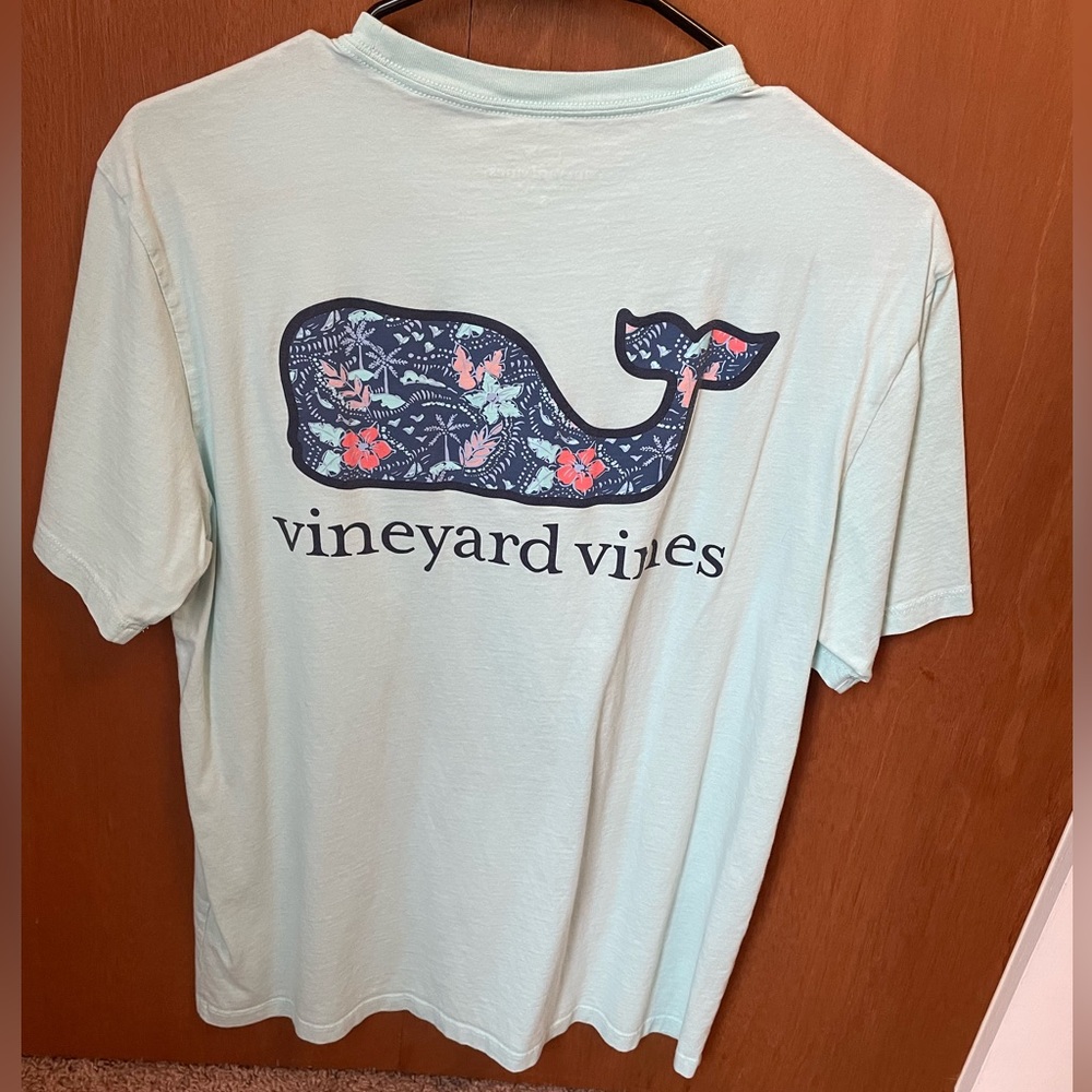 Men’s Vineyard Vines T-Shirt